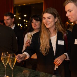 Clique borrel